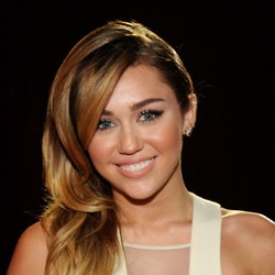 Photo:  Miley Cyrus 03